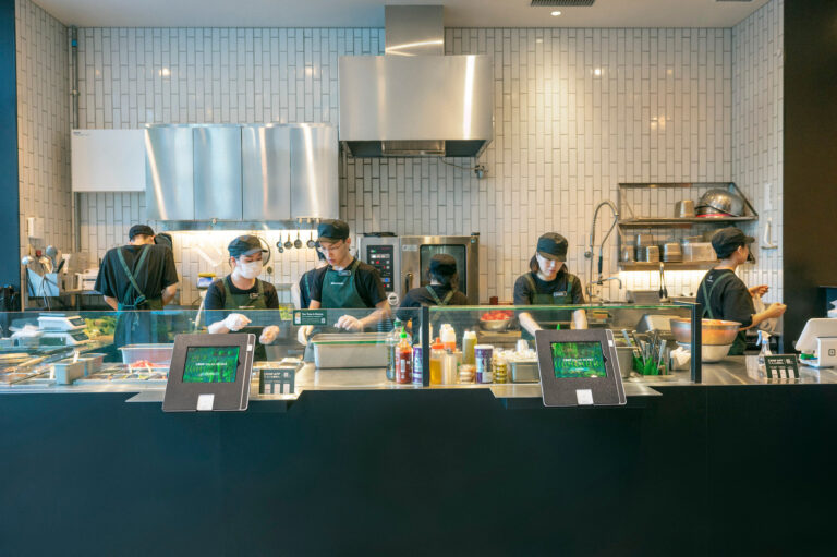 ブランドは自ら名乗らず“思い出される”飲食店になること｜外側と内側の両輪で作る飲食店経営のブランド戦略